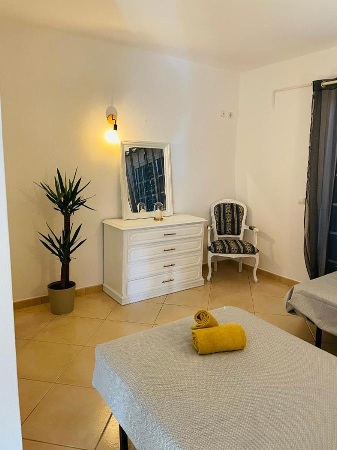 Travellers Guesthouse Lagos Eksteriør bilde