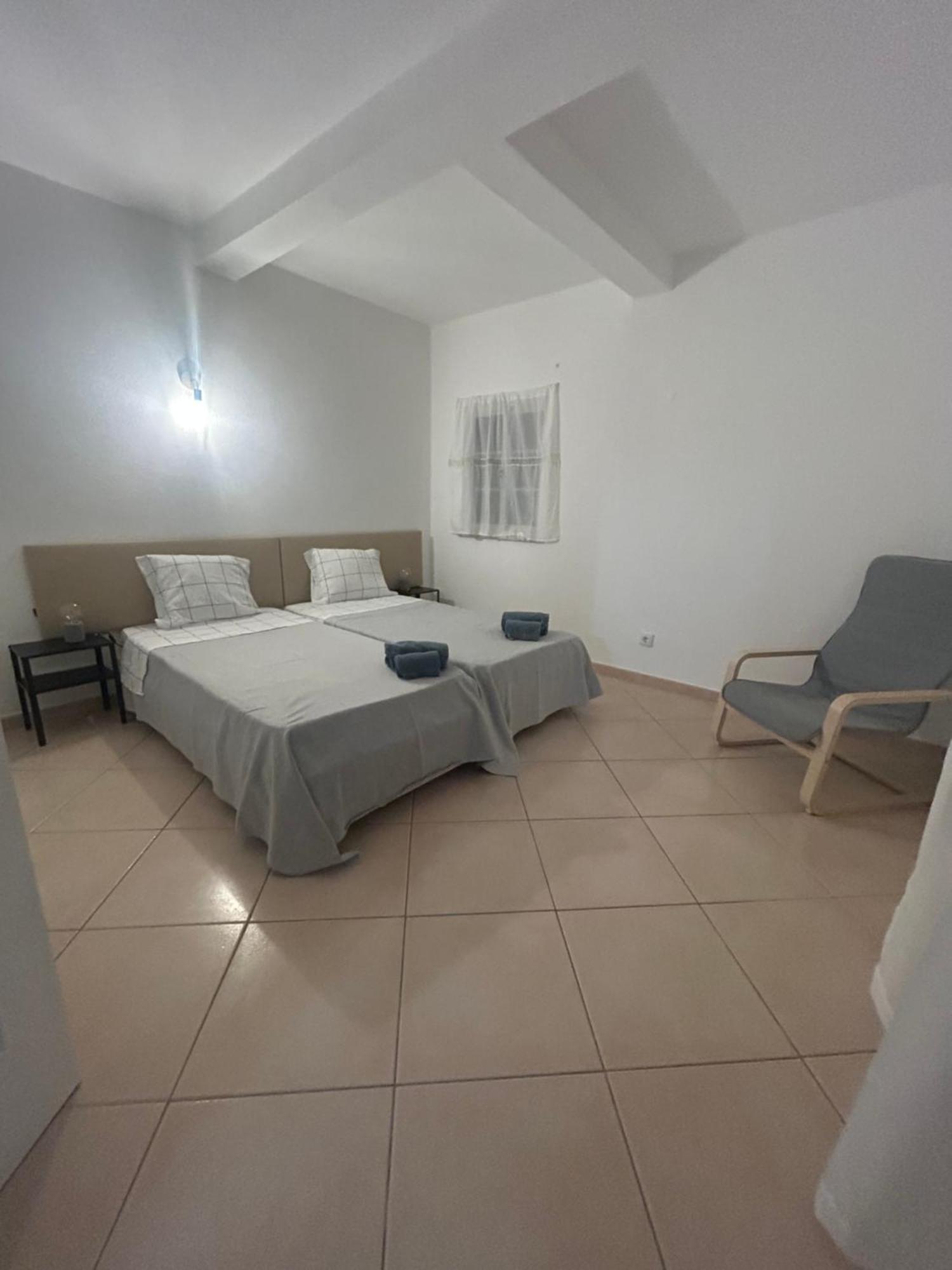 Travellers Guesthouse Lagos Eksteriør bilde
