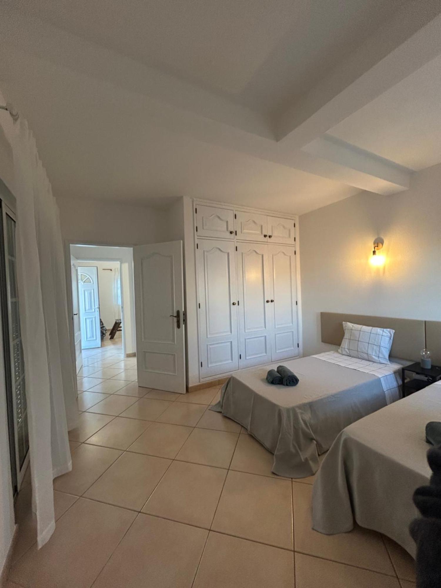 Travellers Guesthouse Lagos Eksteriør bilde