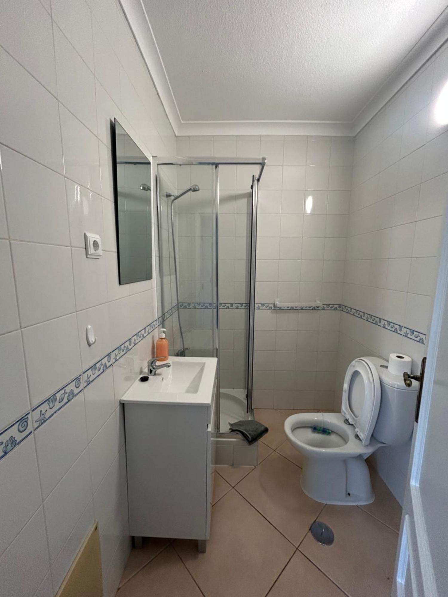 Travellers Guesthouse Lagos Eksteriør bilde
